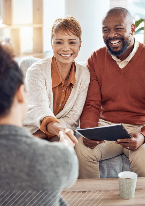 Couple working with FSB's Wealth Management department in Marion, IA