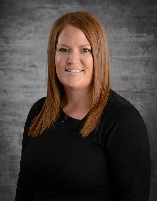 Kristin Machacek - Universal Banker at Farmers State Bank in Marion, IA